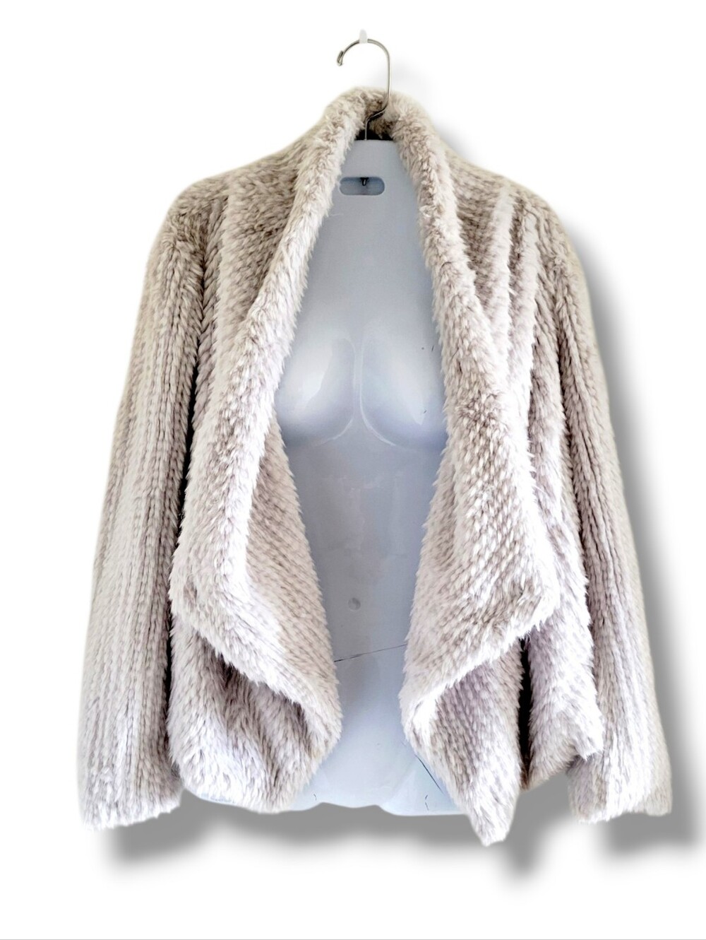 Bardot | EUC Plush Light Gray Cozy Faux Fur Open Front Jacket (SIZE 4)